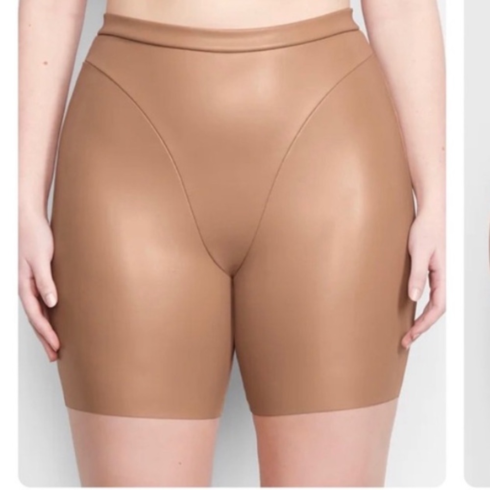 SKIMS Rare NWT “Sienna” Faux Leather Bike Shorts